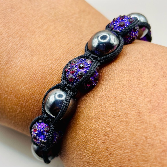 Shamballa style bracelet with purple crystal beads and hematite beads. - Picture 4 of 4